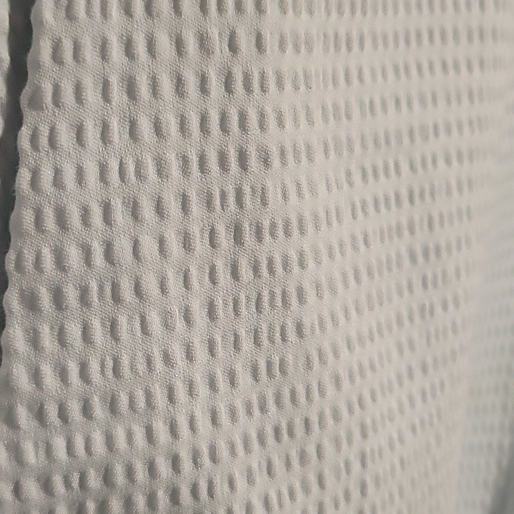 Lululemon Pack Light Pullover *Packable - Picture 5 of 14